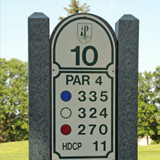 Pinecrest Golf Hole 10 Par 4